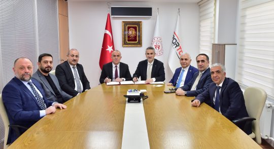 AK Parti Siirt Milletvekili Sayın Mervan Gül, girişimlerimiz sonucunda Gençlik